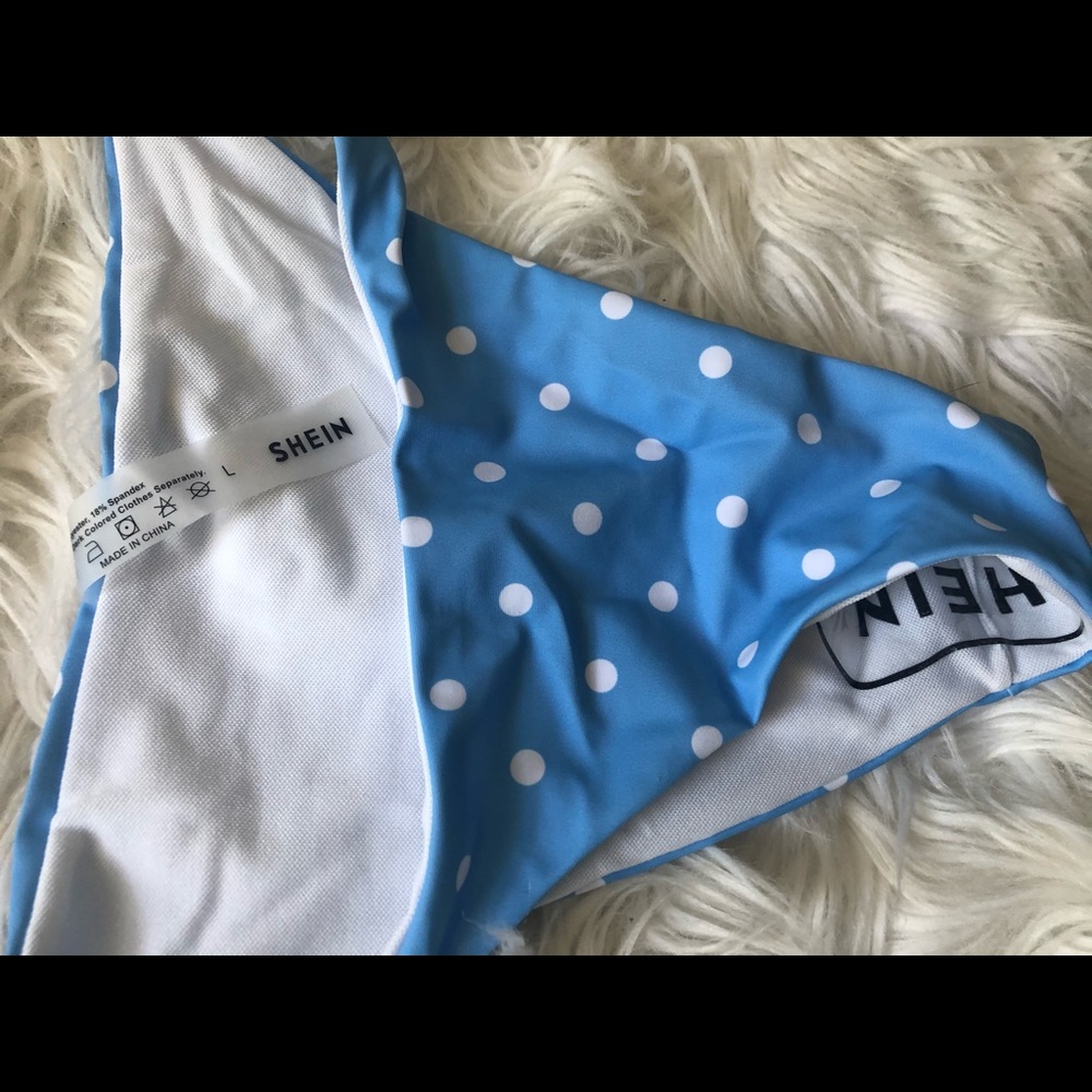 Two piece bikini - Picture 6 of 9